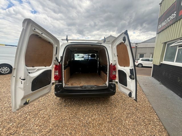 Citroen Berlingo Hdi 625 LX Panel White #4
