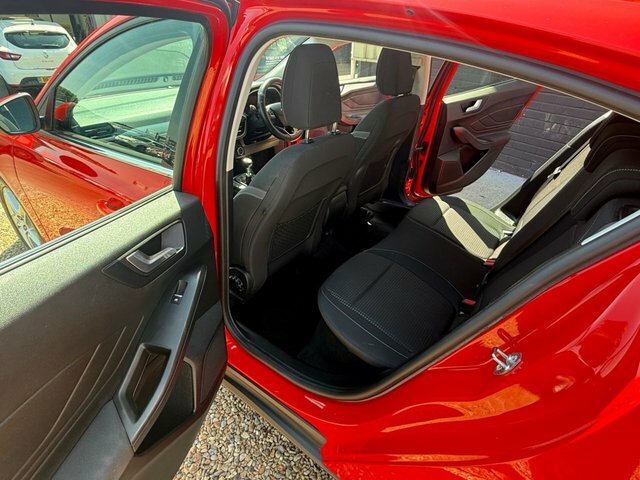 Ford Focus Ecoblue Zetec Hatchback CV69YGJ Red #6