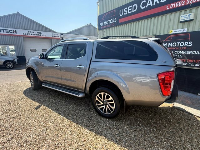 Nissan Navara Dci Tekna Pickup Double Grey