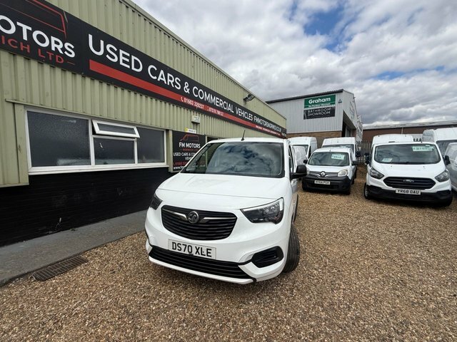 Vauxhall Combo 2300 1.5 Turbo D 100Ps H1 Sportive Van White #7