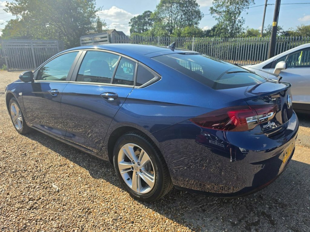 Vauxhall Insignia 2L Se Nav Blue #6