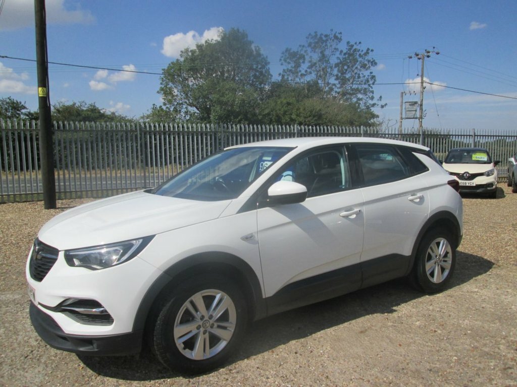 Vauxhall Grandland X 1.2L Se White
