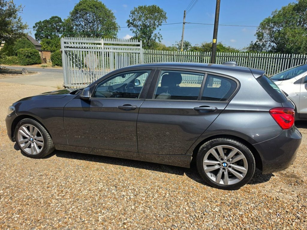 BMW 1 Series 1.5L Sport Grey #4