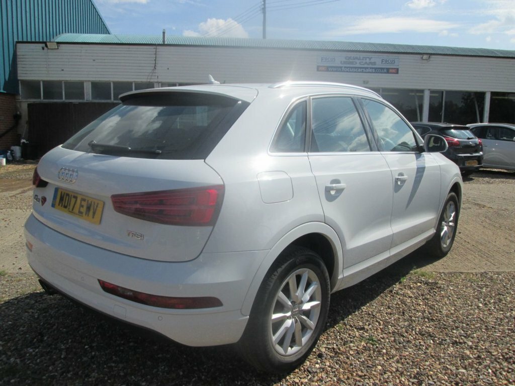 Audi Q3 1.4L Sport MD17EWV White #2