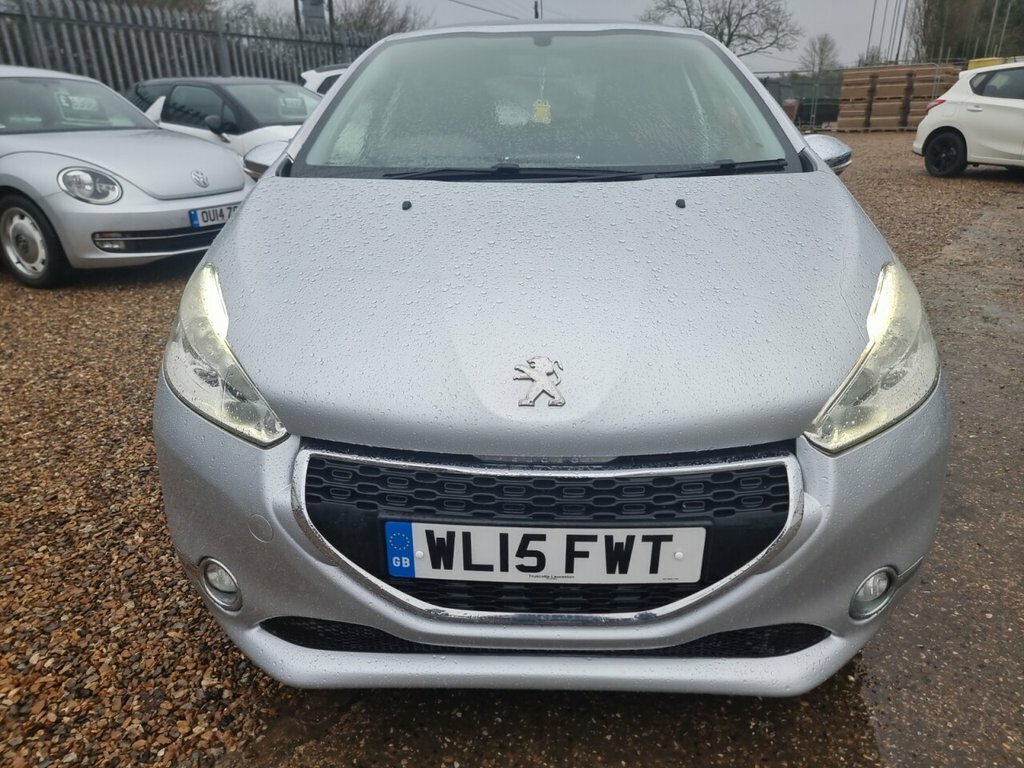 Peugeot 208 1.4L Style Silver #4