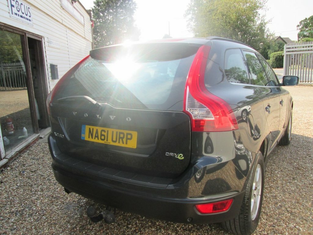 Volvo XC60 2L Se Grey #5