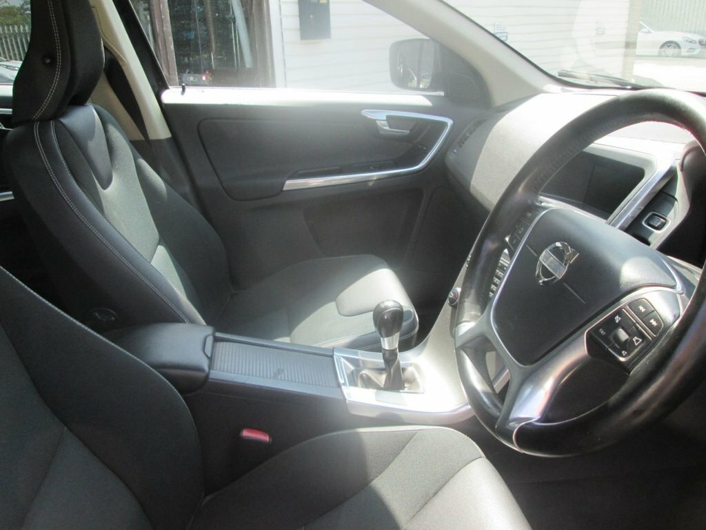 Volvo XC60 Se Black #10