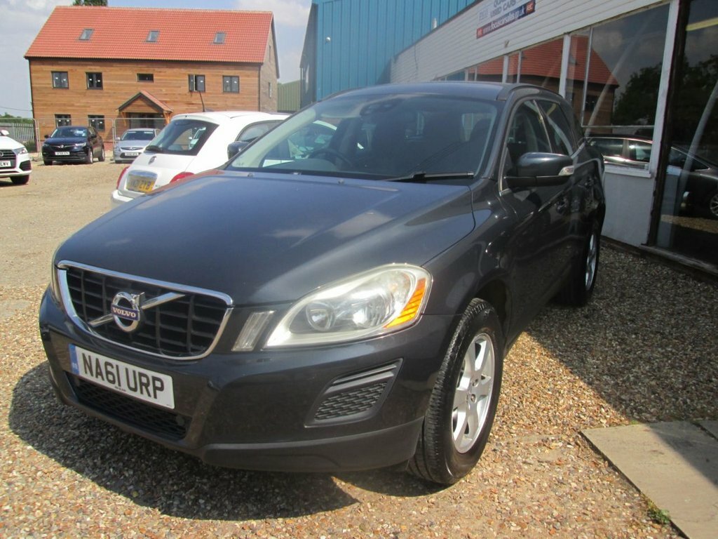 Volvo XC60 2L Se Grey #3