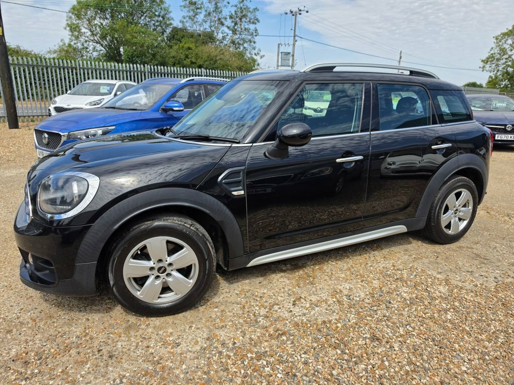 Mini Countryman 2L Cooper D Black #4