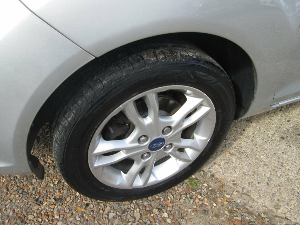 Ford Fiesta 1.3L Zetec Silver #3