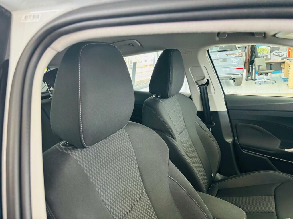 Skoda Fabia 1.0 Mpi Se Comfort Euro 6 Ss White #28