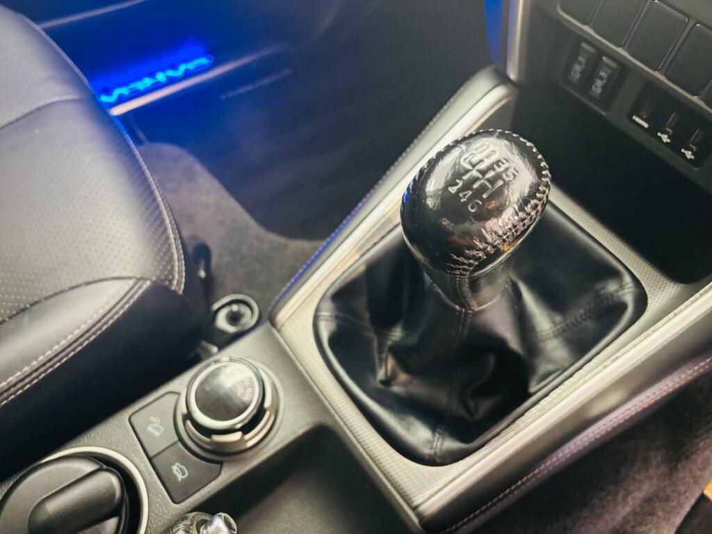 Mitsubishi L200 Pickup 2.4 Di-d Dc Barbarian 201616 Black #43