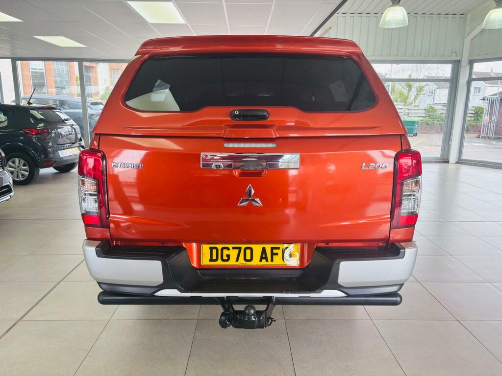 Mitsubishi L200 2.4 Bi-turbo Barbarian Pickup Double Cab Diese Orange #3