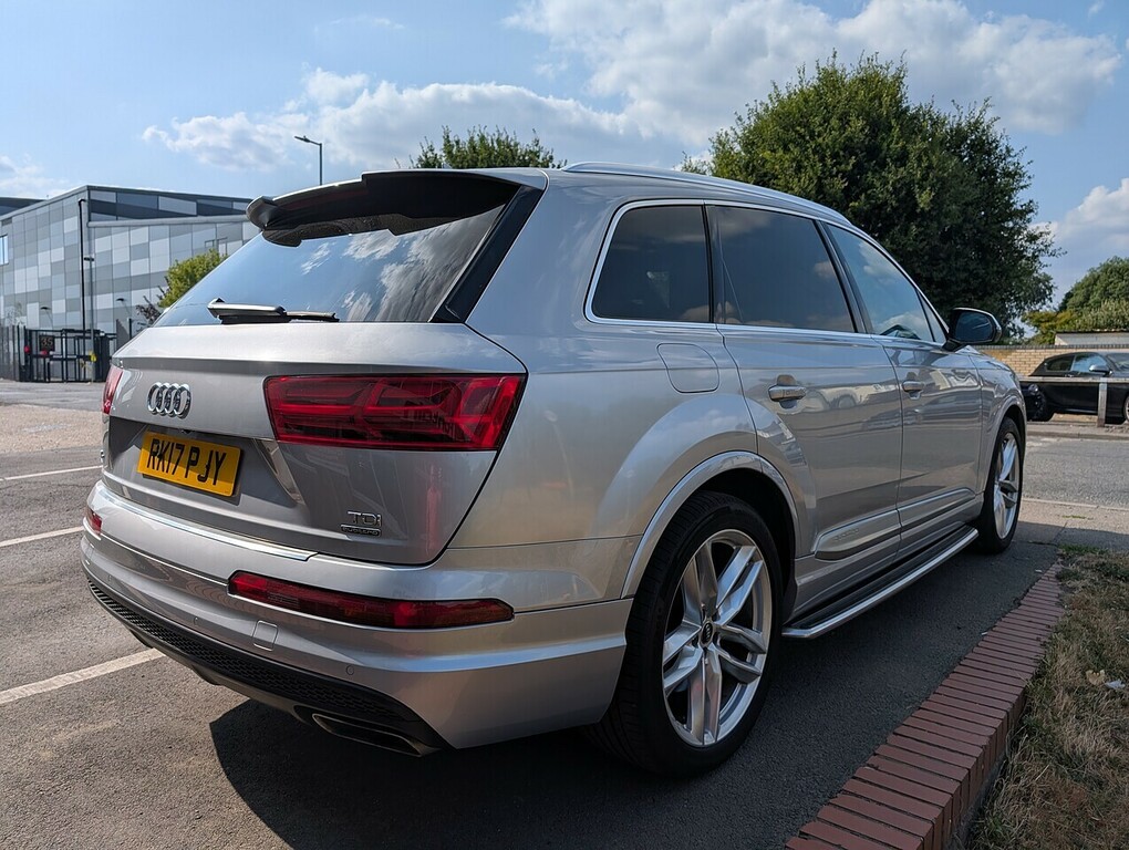 Audi Q7 3.0 Tdi V6 S Line Suv Tiptronic Quattro Silver #4