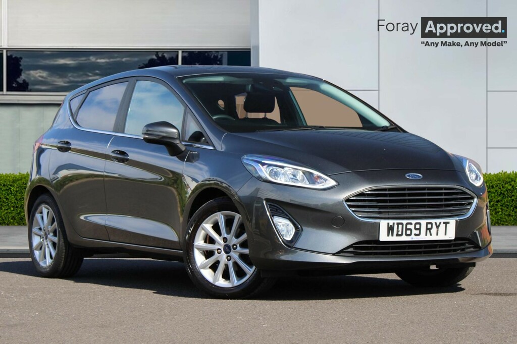 Ford Fiesta 1.0 Ecoboost Titanium Grey