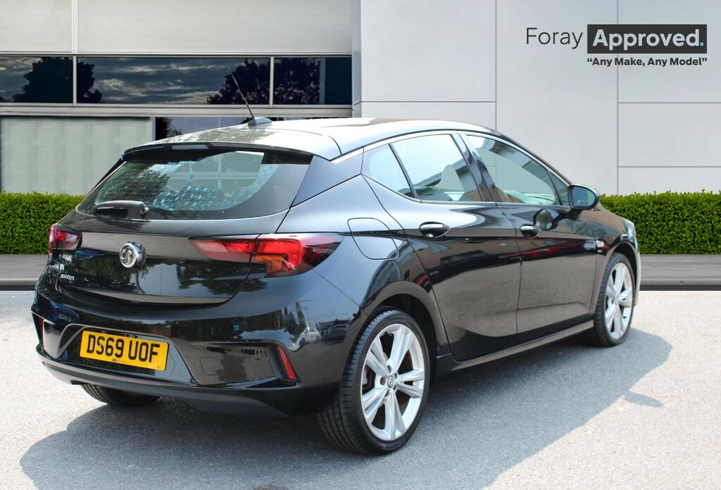 Vauxhall Astra 1.4T 16V 150 Sri Vx-line Nav DS69UOF Black #4