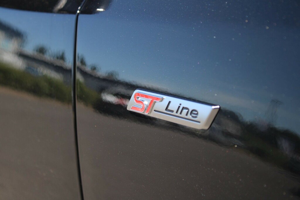 Ford Focus 1.0 Ecoboost Hybrid Mhev St-line X WA74KVV Black #6