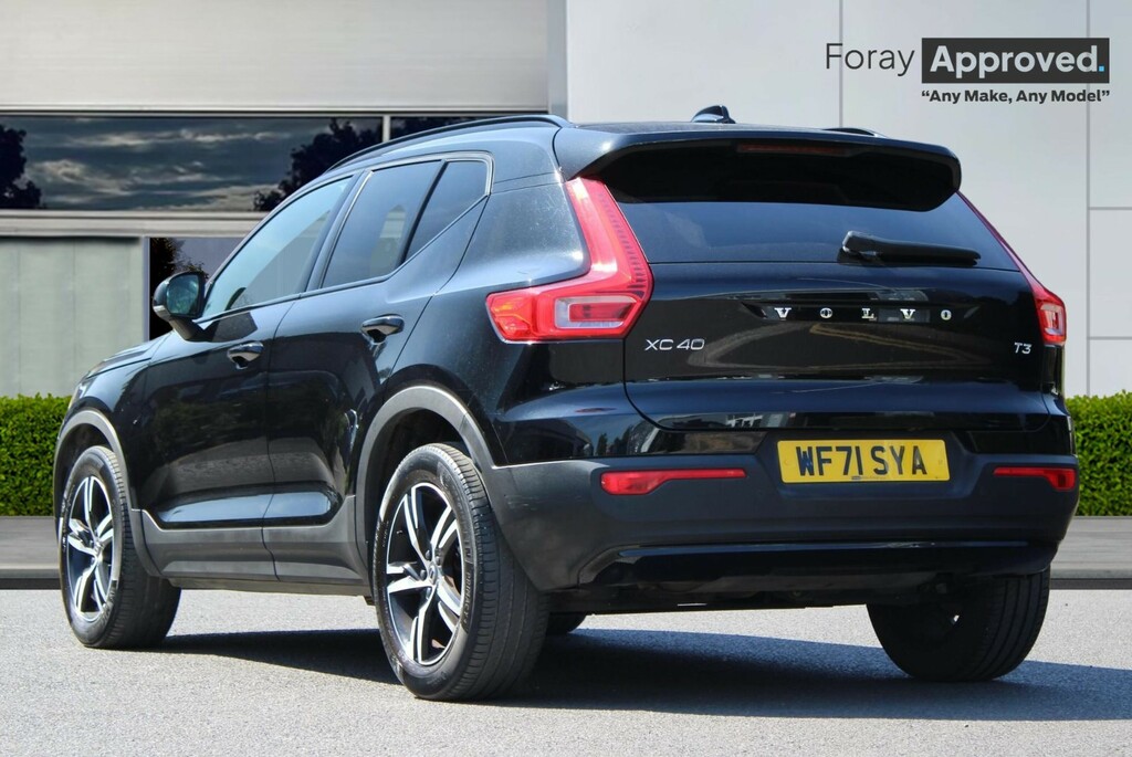 Volvo XC40 1.5 T3 163 R Design Geartronic WF71SYA Black #2