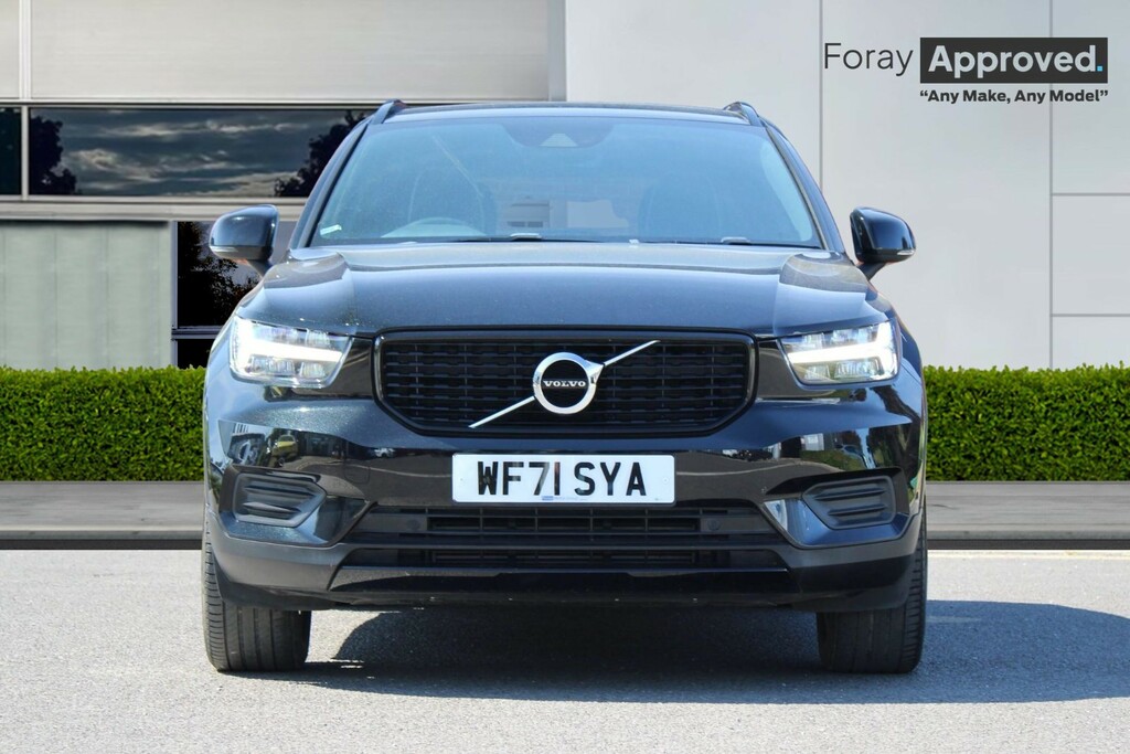 Volvo XC40 1.5 T3 163 R Design Geartronic WF71SYA Black #3