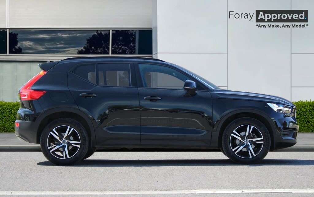 Volvo XC40 1.5 T3 163 R Design Geartronic WF71SYA Black #4