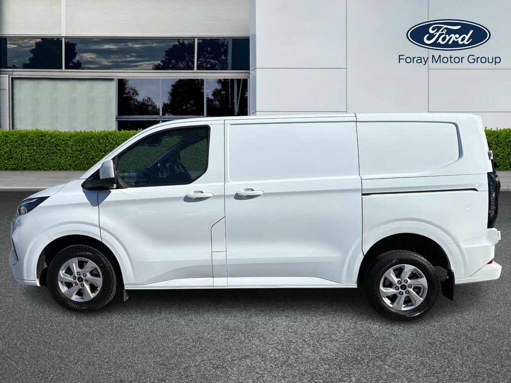 Ford Transit Custom 2.0 Ecoblue 136Ps H1 Van Limited DV25XRT White #4