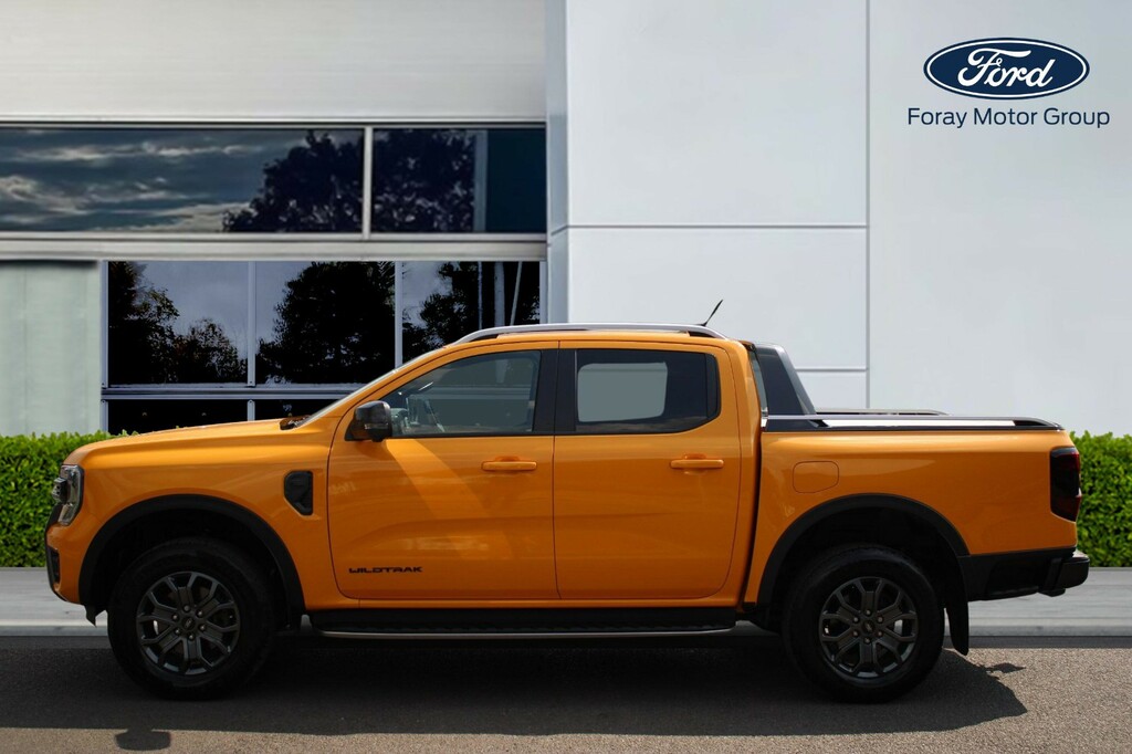 Ford Ranger Pick Up Double Cab Wildtrak 2.0 Ecoblue 205 HJ74MWN Orange #4