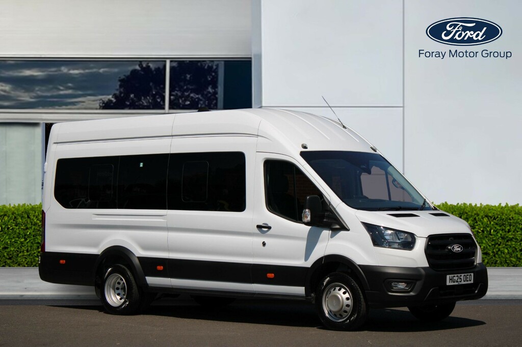 Ford Transit Custom 2.0 Ecoblue 130Ps H3 17 Seater Trend Nav HG25OEO White