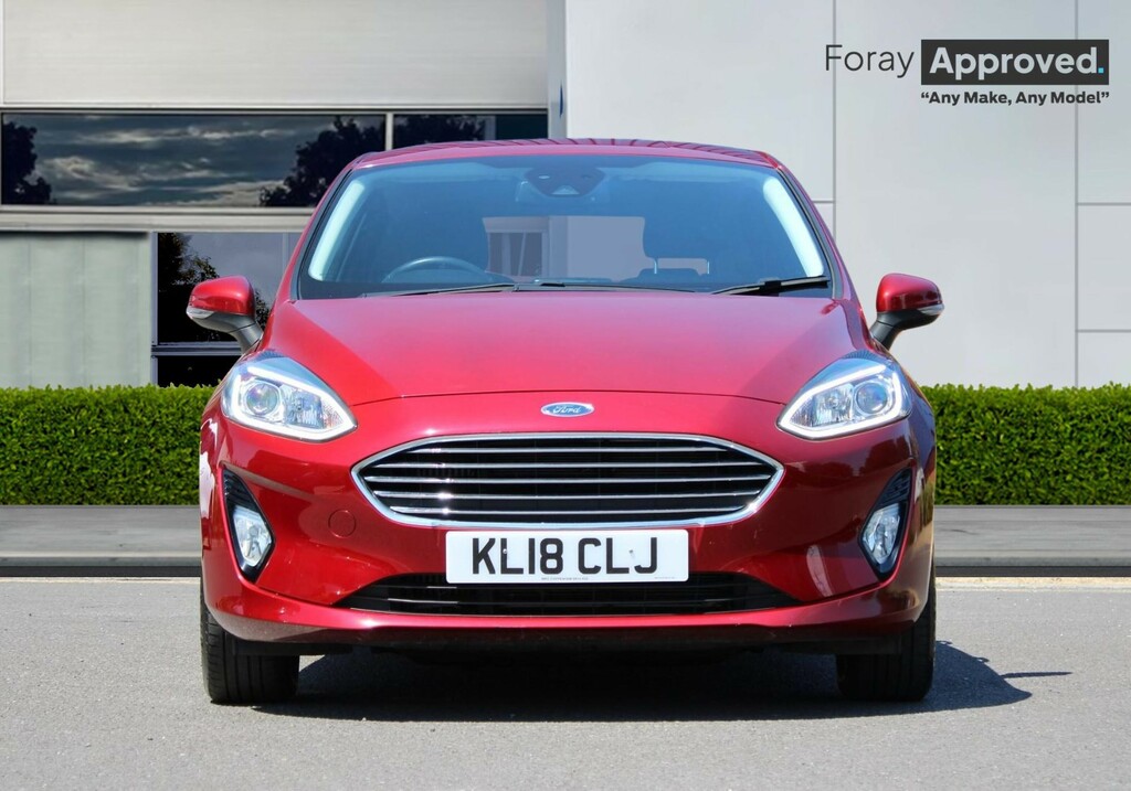 Ford Fiesta 1.0 Ecoboost Titanium Red