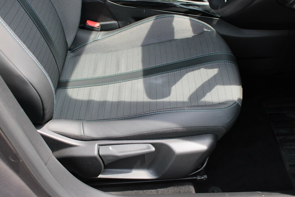 Peugeot 208 208 Active Premium Puretech Ss Grey #19