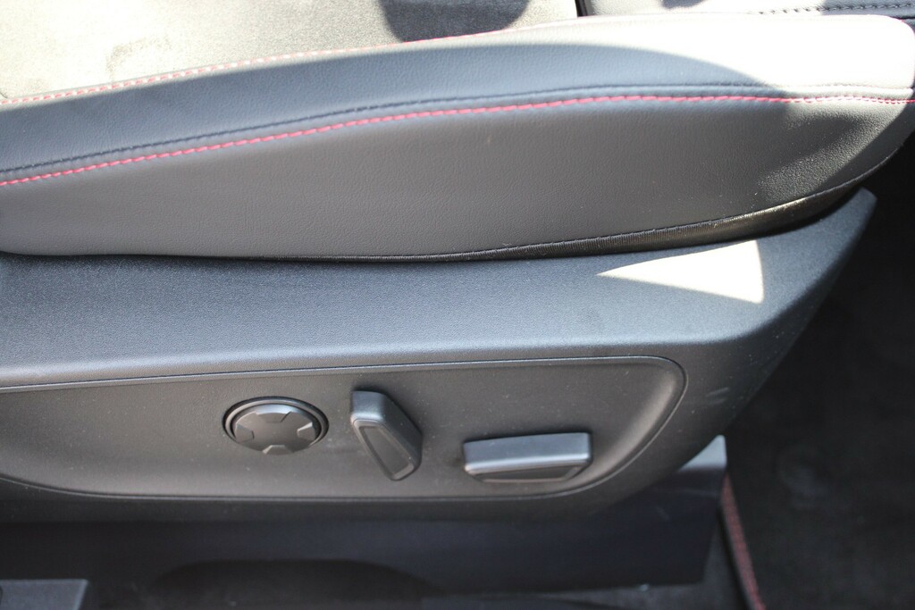 Ford Kuga 2.5 Duratec 243Ps Phev St-line X In Agate Black Wi Black #16