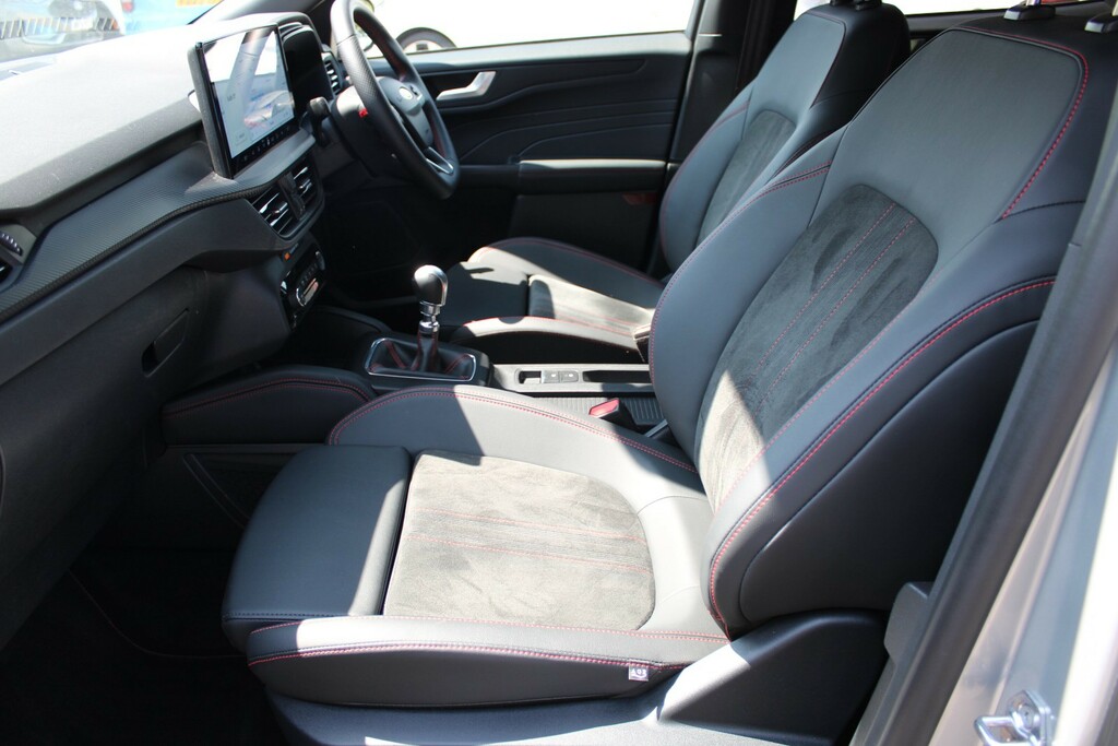 Ford Kuga 2.5 Duratec 243Ps Phev St-line X In Agate Black Wi Black #26