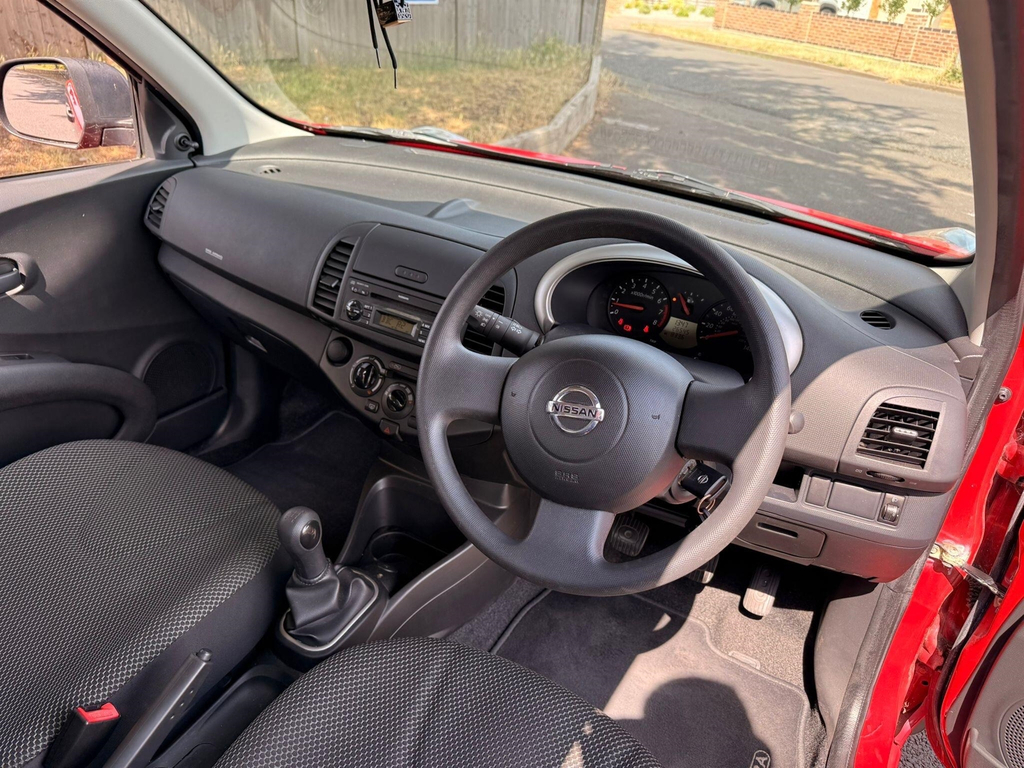 Nissan Micra N-tec Black #10