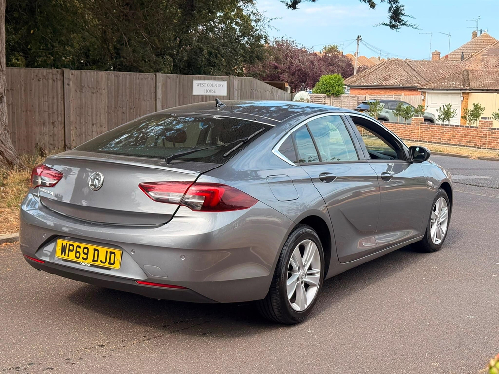 Vauxhall Insignia 1.6 Turbo D Blueinjection Sri Nav Grand Sport Euro Grey #3