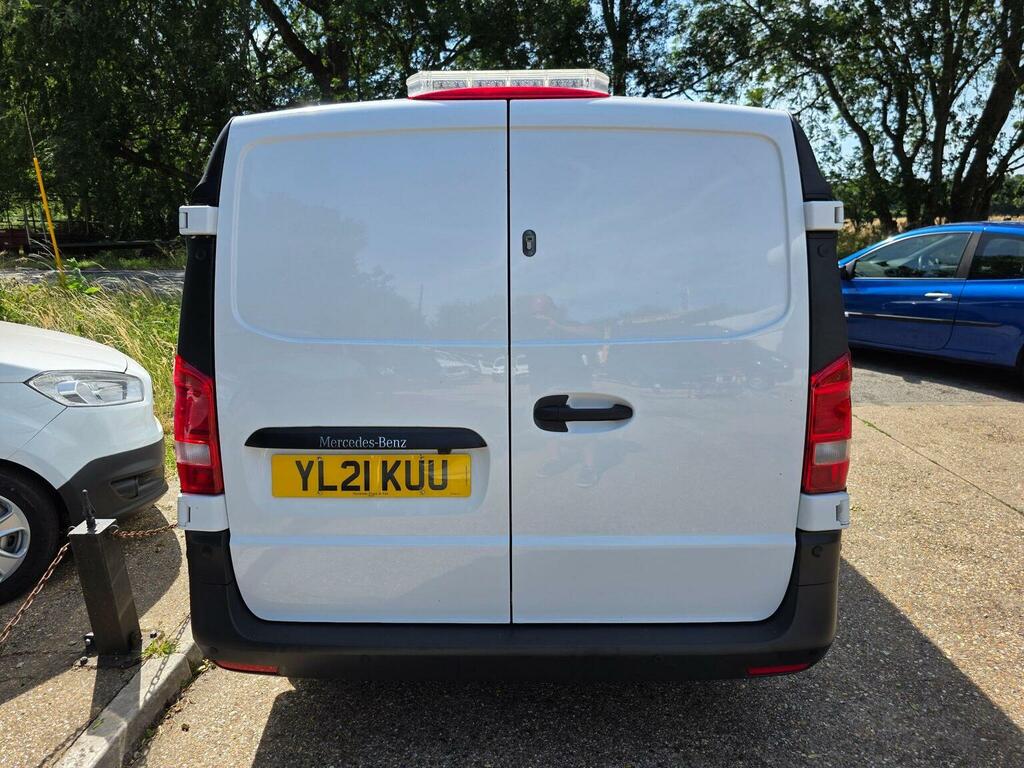 Mercedes-Benz Vito Panel Van 1.7 114 Cdi Progressive Fwd L2 Euro 6 S White #4