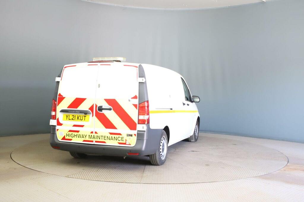 Mercedes-Benz Vito 1.7 114 Cdi Progressive Fwd L2 Euro 6 Ss L White #5