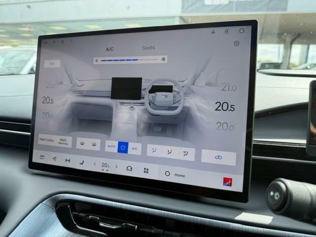 Geely EX5 160Kw Max 60Kwh Estate Silver #25