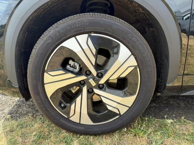 Geely EX5 160Kw Max 60Kwh Estate Silver #5