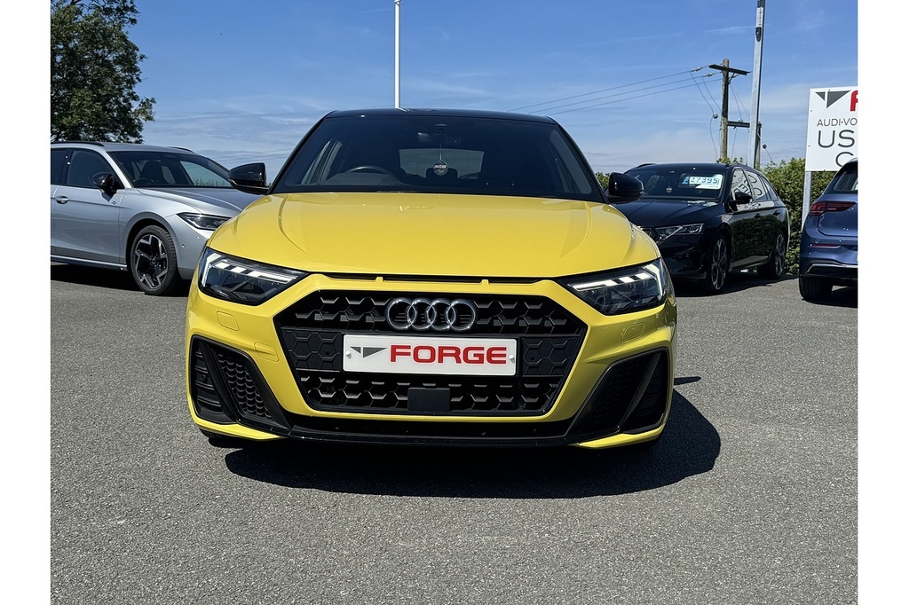 Audi A1 1.0 Tfsi 30 Black Edition Sportback WG23LSY Yellow #2