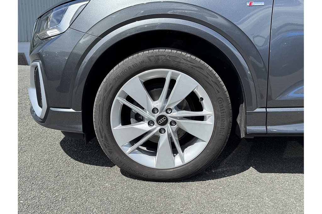 Audi Q2 Tfsi Cod S Line U14340 Ulez Grey #4