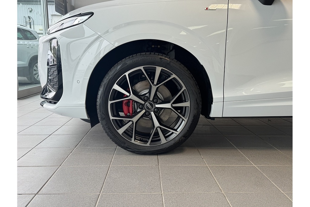 Audi Q3 Sportback Edition 1 Tfsi Quattro 204 Ps S Tronic White #5