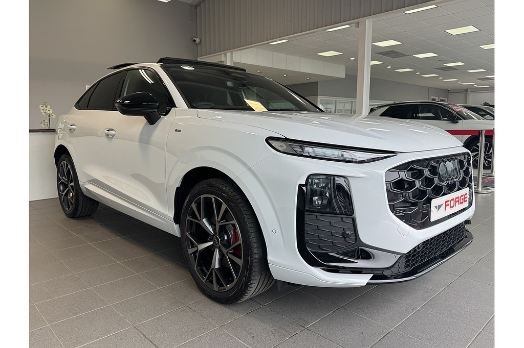 Audi Q3 Sportback Edition 1 Tfsi Quattro 204 Ps S Tronic White