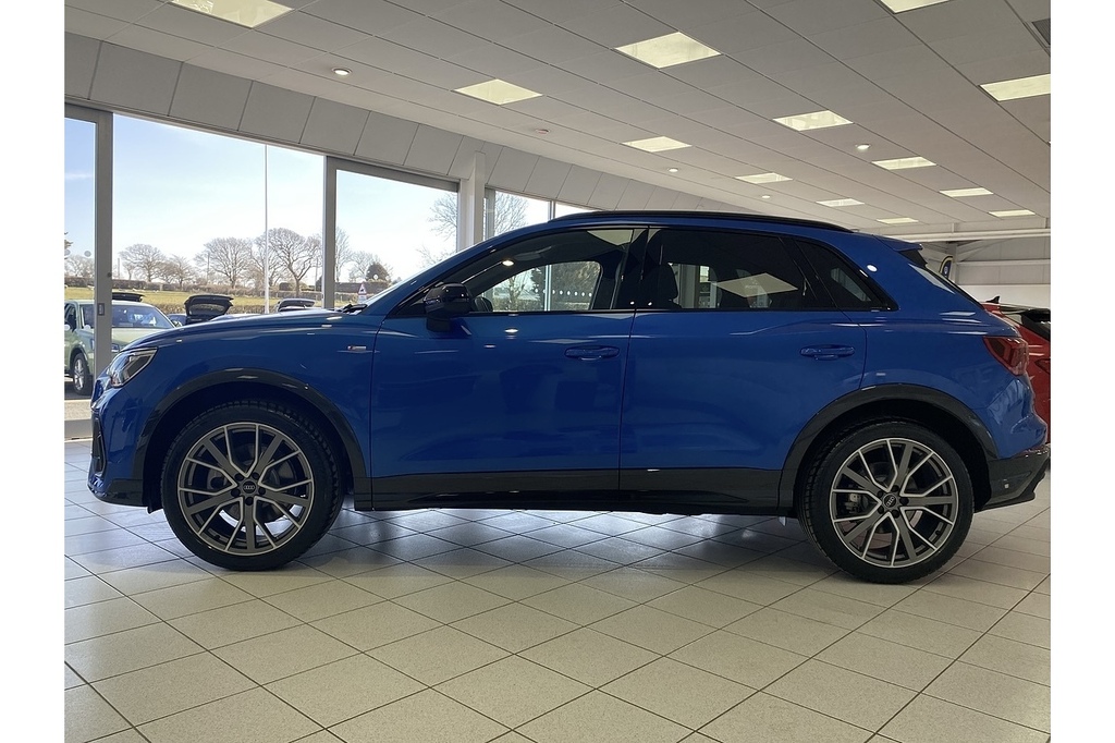 Audi Q3 Tfsi Black Edition 40 Tfsi Quattro S Tronic U1430 Blue #5