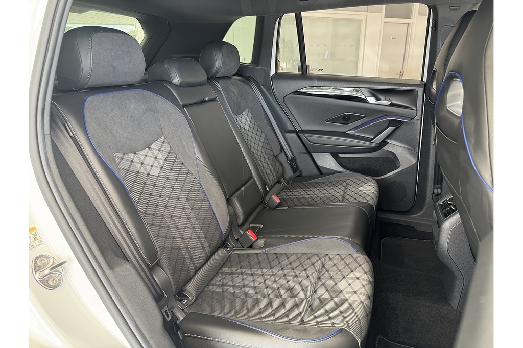 Volkswagen Tiguan Elegance Blue #13