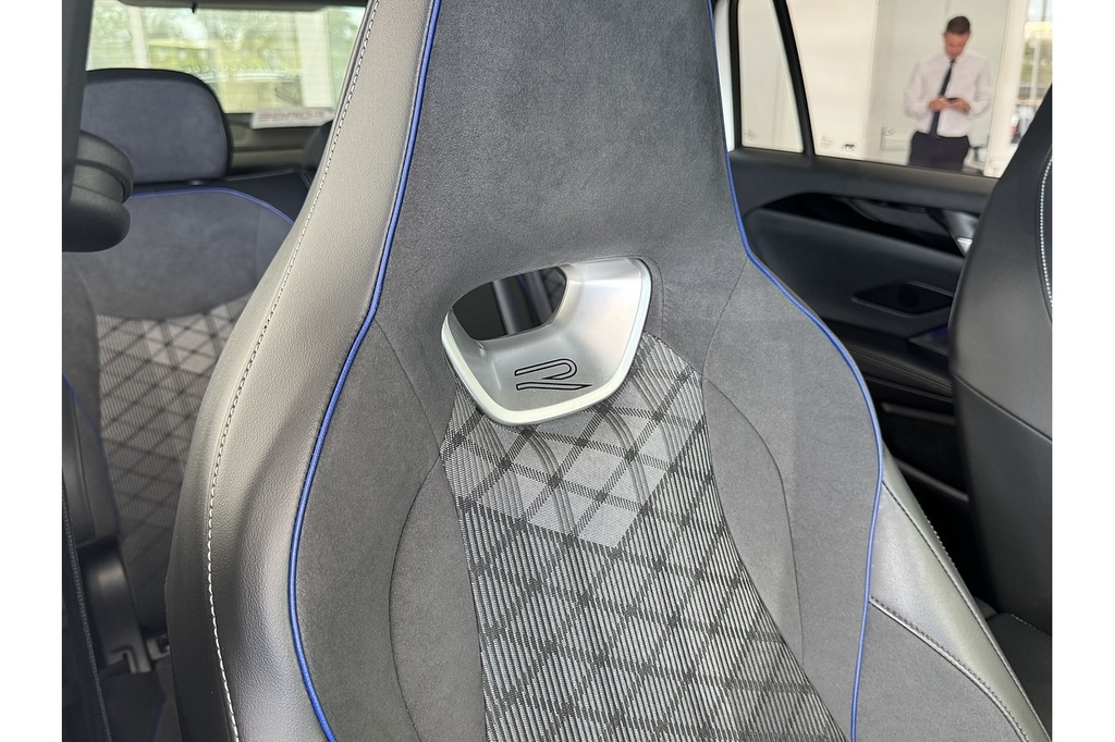 Volkswagen Tiguan Elegance Blue #17