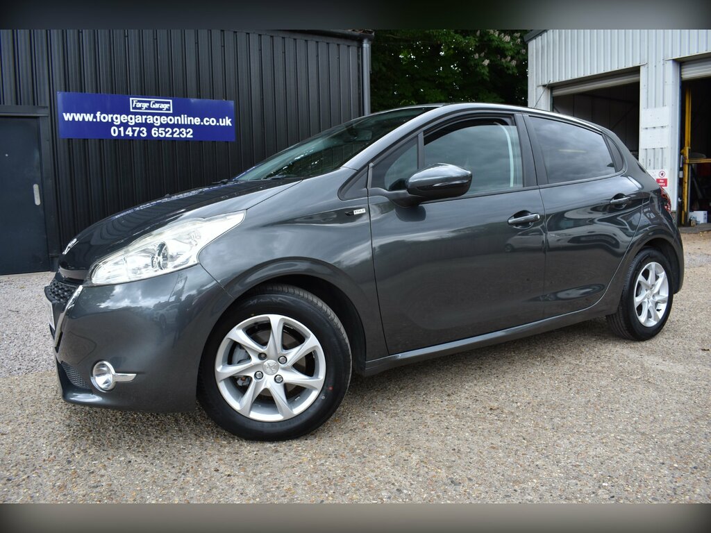 Peugeot 208 1.5 Bluehdi Active Hatchback Eur Grey