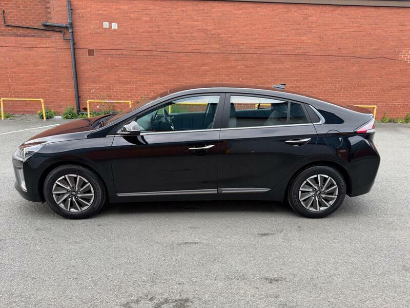 Hyundai Ioniq 38.3kwh-premium-auto-5dr DV72ONS Black #6