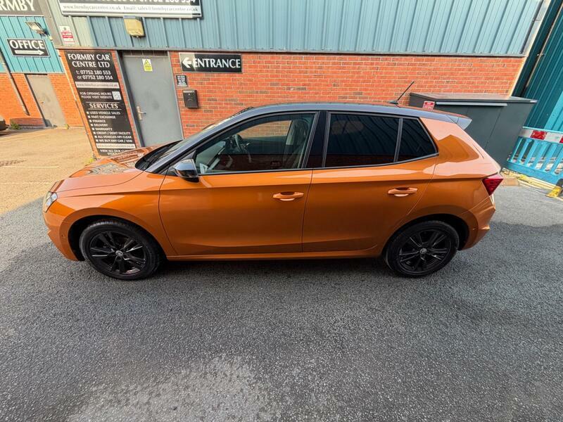 Skoda Fabia 1.0-Tsi-colour-edition-euro-6-ss-5dr Orange #6
