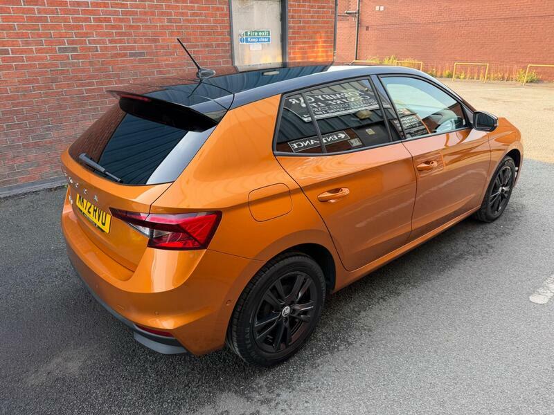 Skoda Fabia 1.0-Tsi-colour-edition-euro-6-ss-5dr Orange #3