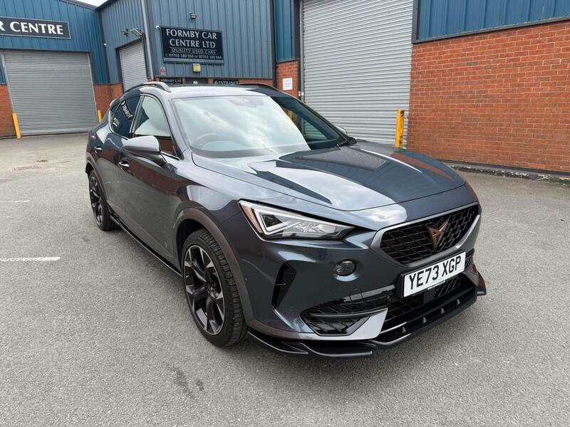 Cupra Formentor 1.4-Ehybrid-12.8kwh-v2-dsg-euro-6-ss-5dr YE73XGP Grey