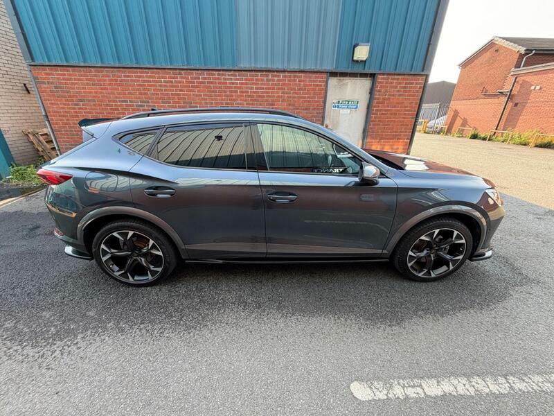 Cupra Formentor 1.4-Ehybrid-12.8kwh-v2-dsg-euro-6-ss-5dr Grey #2